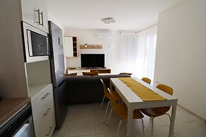 Galerius Golden Beach Apartment