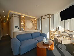 UH Suite The Seoul