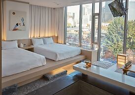UH Suite The Seoul