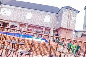 Elite Poolbar & Lodge