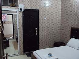 Elite Poolbar & Lodge