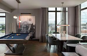 Thompson Savannah, by Hyatt