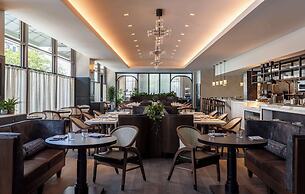 Thompson Savannah, by Hyatt