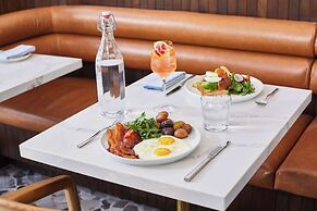 Thompson Savannah, by Hyatt