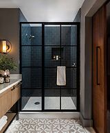 Thompson Savannah, by Hyatt