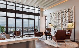 Thompson Savannah, by Hyatt