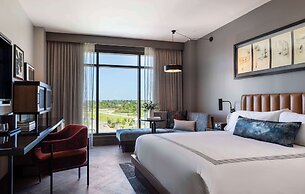 Thompson Savannah, by Hyatt