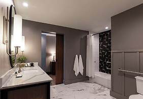 Thompson Savannah, by Hyatt