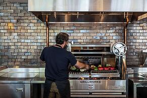 Thompson Savannah, by Hyatt