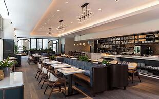 Thompson Savannah, by Hyatt