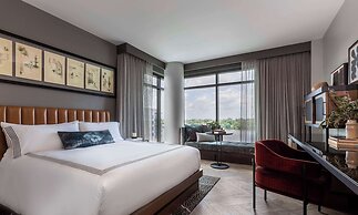 Thompson Savannah, by Hyatt