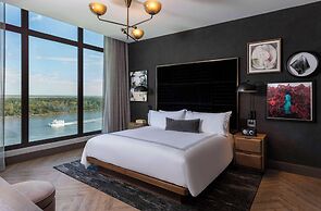 Thompson Savannah, by Hyatt