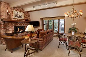 Chateau DuMont by iTrip Aspen Snowmass