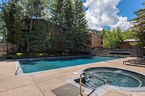 Chateau Eau Claire by iTrip Vacations Aspen Snowmass