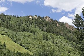 Durant Condos by iTrip Aspen Snowmass