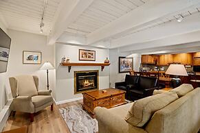 Cottonwoods by iTrip Aspen Snowmass