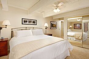 Cottonwoods by iTrip Aspen Snowmass