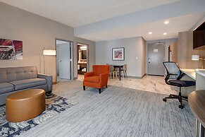 Home2 Suites Downtown Nashville/Metrocenter