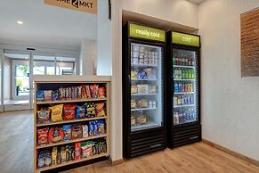 Home2 Suites Downtown Nashville/Metrocenter