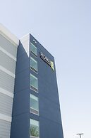 Home2 Suites Downtown Nashville/Metrocenter