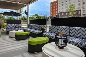Home2 Suites Downtown Nashville/Metrocenter