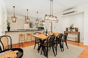 Central Queenstown 3-Bed Villa by Staysouth