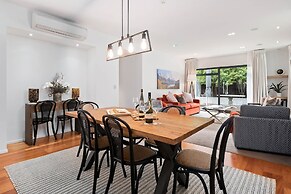 Central Queenstown 3-Bed Villa by Staysouth