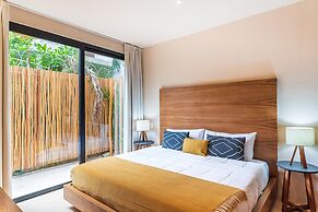 Apartment With Private Plunge Pool - Ground Floor by Sessile
