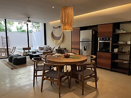Apartment With Private Plunge Pool - Ground Floor by Sessile