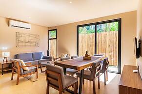 Apartment With Private Plunge Pool - Ground Floor by Sessile