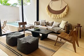 Apartment With Private Plunge Pool - Ground Floor by Sessile