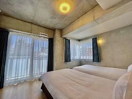 Infinity Hotel NahaKumoji