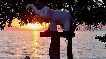 Penny Bangalow Resort