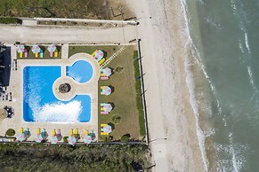 Villa Amorossa with Garden View & Shared Pool by Konnect, Roda Corfu