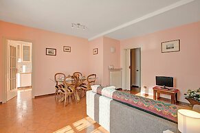 La Maison di Annamarie Stresa Center