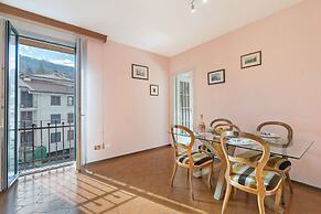 La Maison di Annamarie Stresa Center