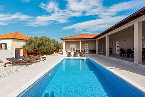 Villa Casa Kasijan