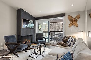 700 Monarch Condos by iTrip Aspen Snowmass