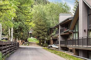 700 Monarch Condos by iTrip Aspen Snowmass