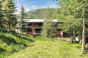 700 Monarch Condos by iTrip Aspen Snowmass