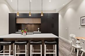 700 Monarch Condos by iTrip Aspen Snowmass