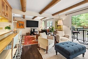 700 Monarch Condos by iTrip Aspen Snowmass