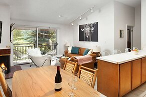 700 Monarch Condos by iTrip Aspen Snowmass