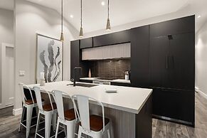 700 Monarch Condos by iTrip Aspen Snowmass