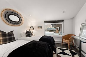 700 Monarch Condos by iTrip Aspen Snowmass