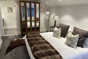 700 Monarch Condos by iTrip Aspen Snowmass