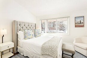 700 Monarch Condos by iTrip Aspen Snowmass
