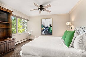 Mountain Queen Condos by iTrip Aspen Snowmass