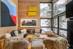 Mountain Queen Condos by iTrip Aspen Snowmass