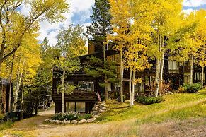 Mountain Queen Condos by iTrip Aspen Snowmass
